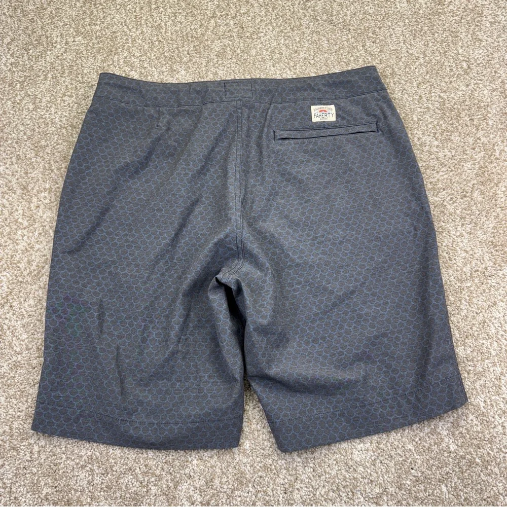 Faherty Athletic Shorts Blue and Gray Mens Size 32